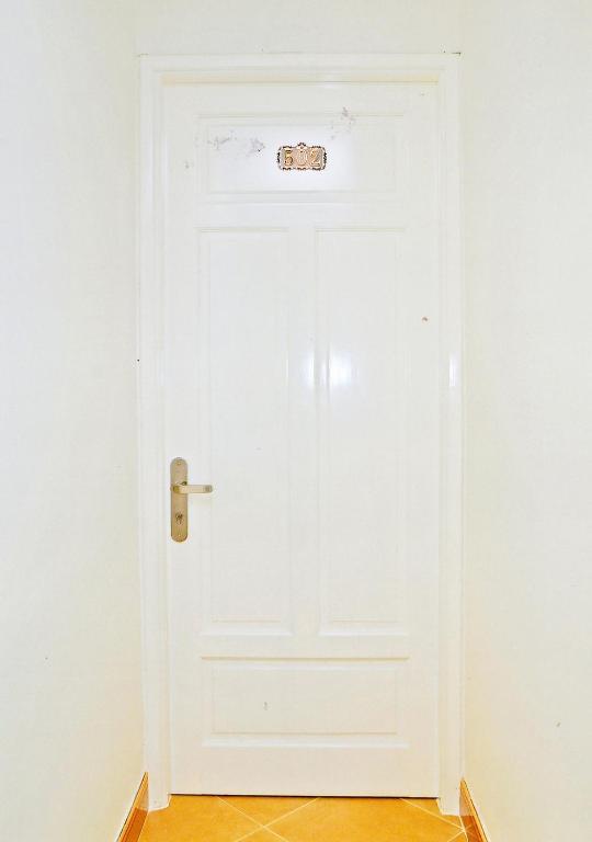 Hoang Thanh Thuy Airport Hotel 1 - Gan Am Thuc Dem Cho Hoang Hoa Tham Hô Chi Minh-Ville Chambre photo